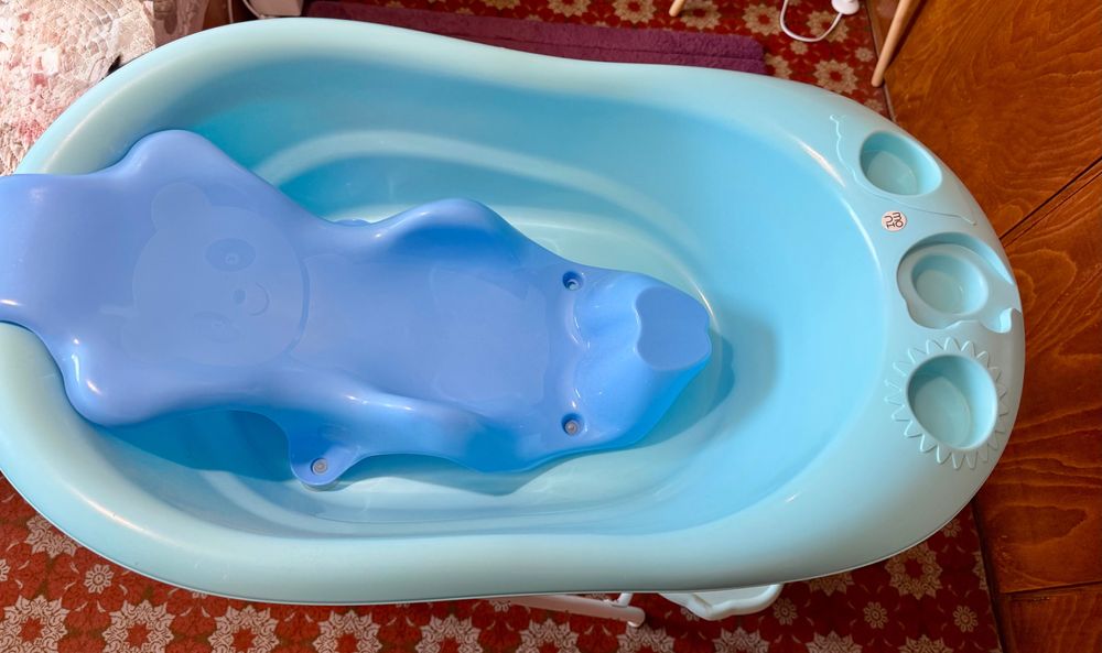 Бебешко корито мони