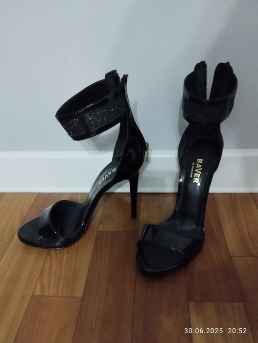 Туфли кожаные новые