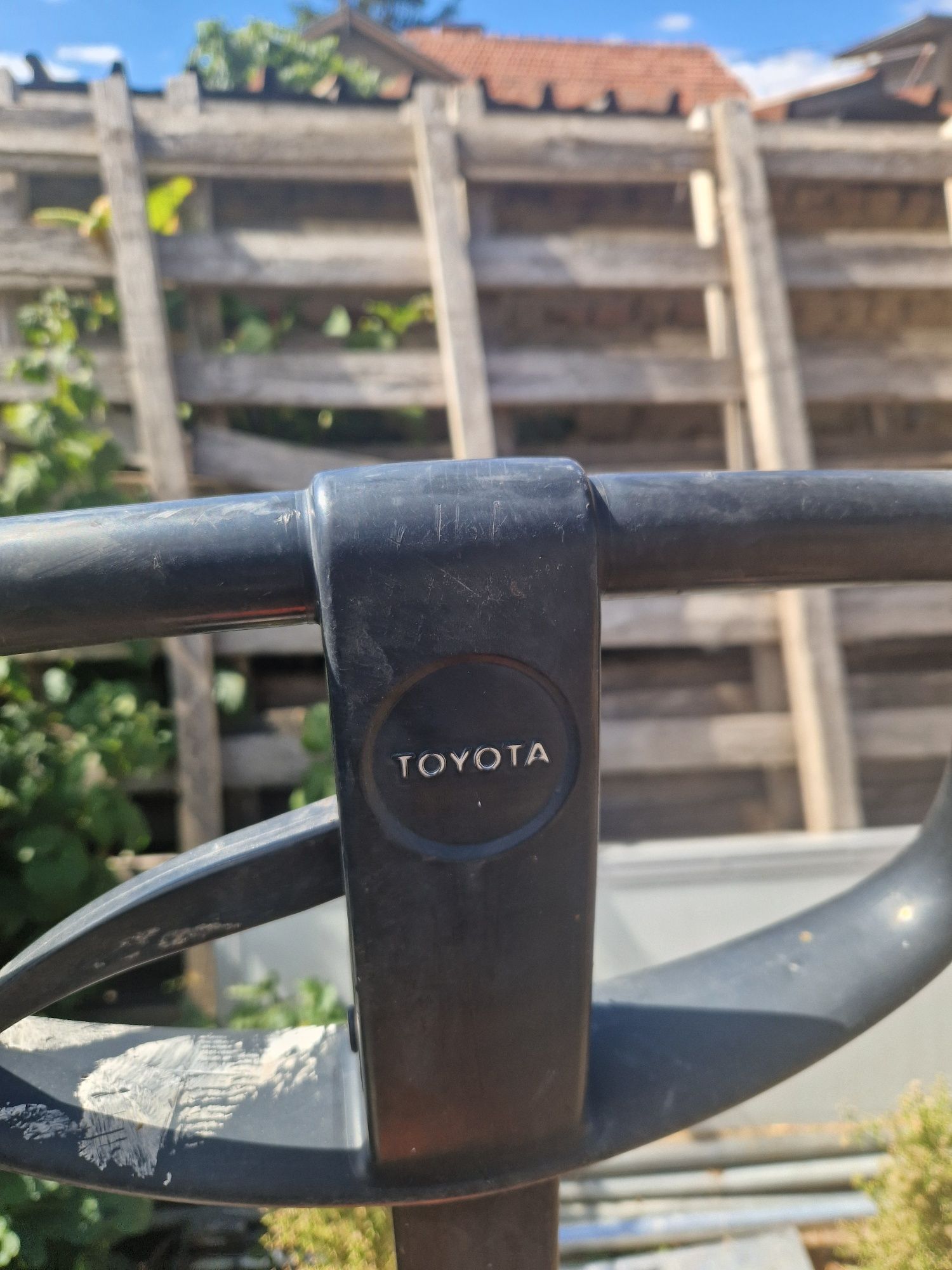 Палетна количка BT/toyota