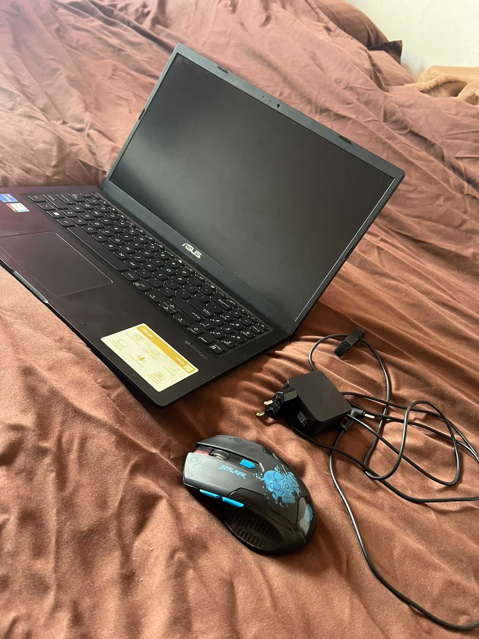 Laptop  ASUS VivoBook