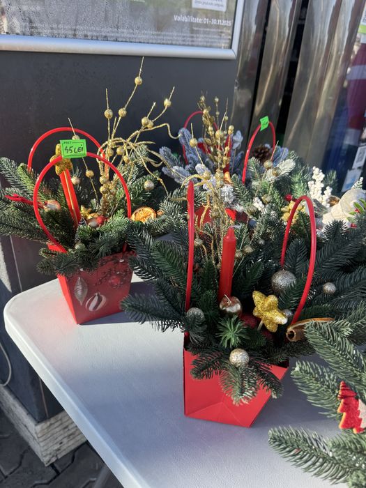 Aranjamente Craciun de la 45lei pana la 150lei