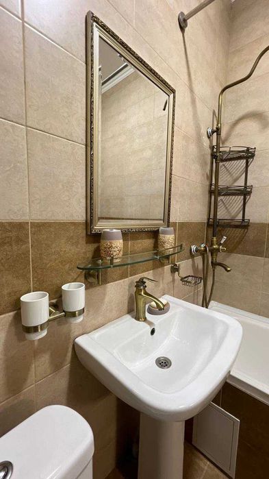 R3Сдаётся Шикарная квартира 2/3/3 на ЭКО Базаре ор-р Чимган!