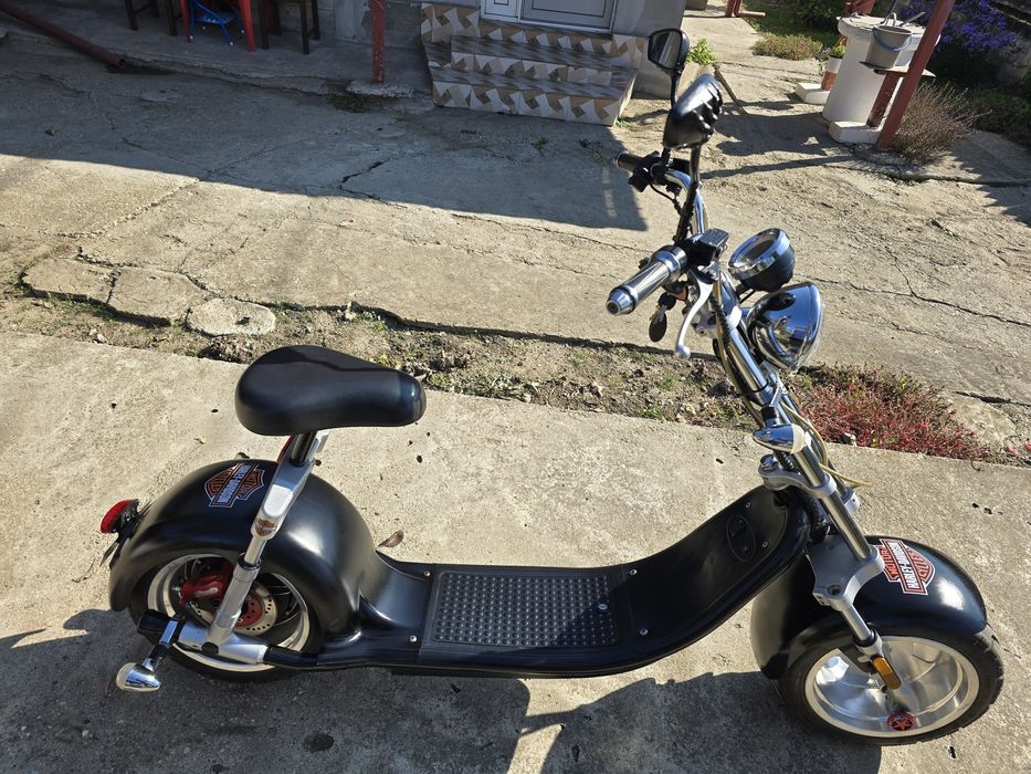 Vând scuter electric