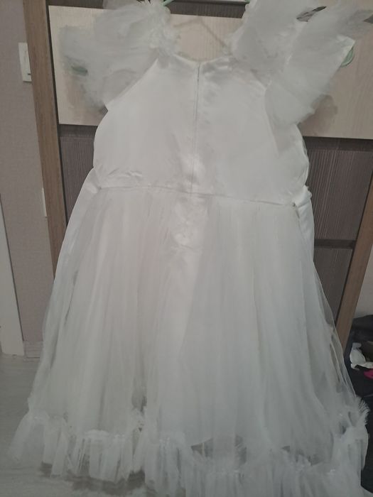 Продаю детское платье