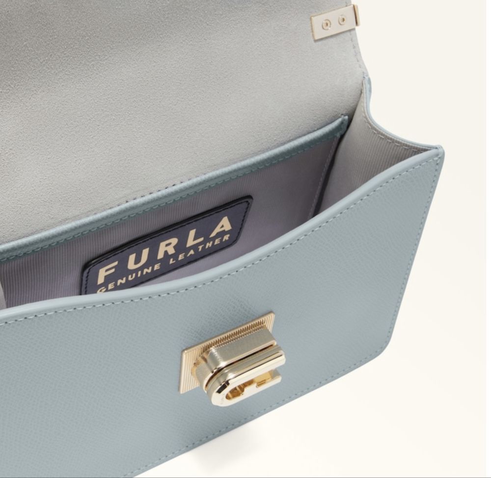 Нова дамска чанта Furla