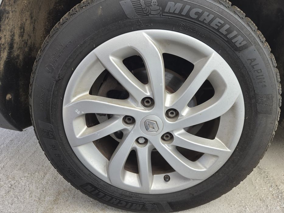 Jante aliaj 205 55 R16 5x114.3 Renault Megane 3
