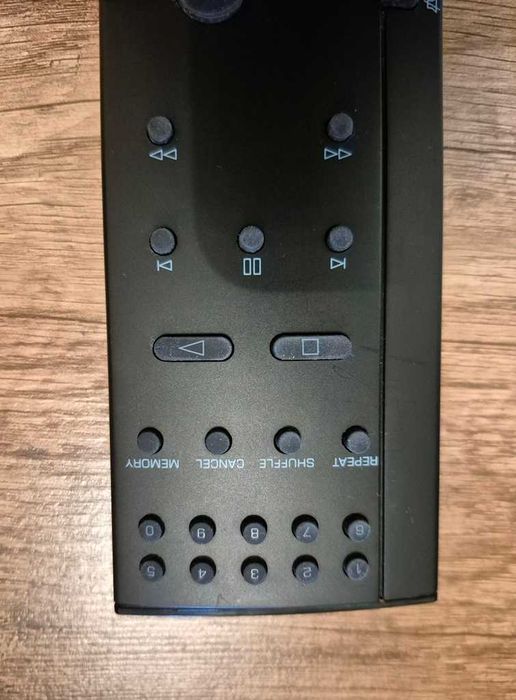 Vand Telecomanda Originala GRUNDIG FineArts pentru Cd Player.