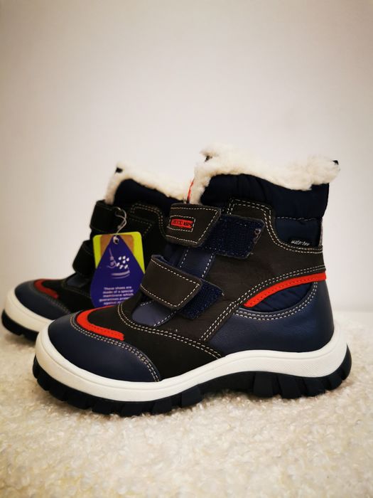 Ghete NOI imblanite Lasocki măsura 27