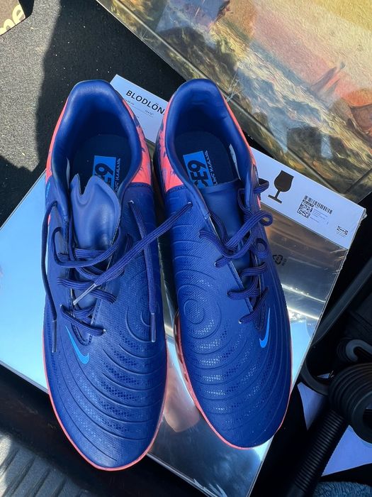 Vând adidași Nike originali