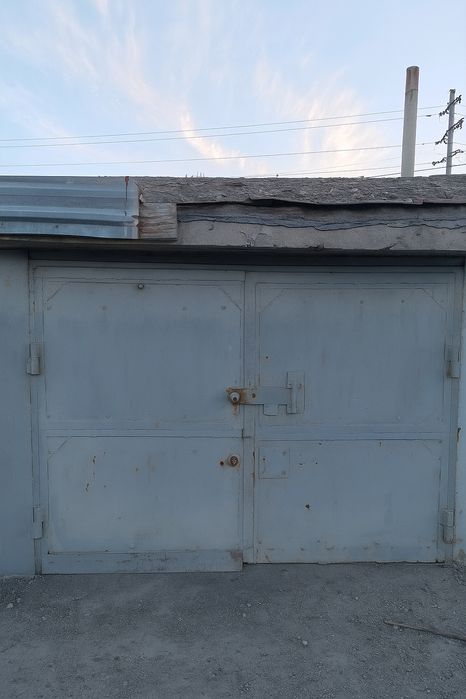 Продам просторный гараж Хлебзавод 23.6 кв.м с погребом в ГСК