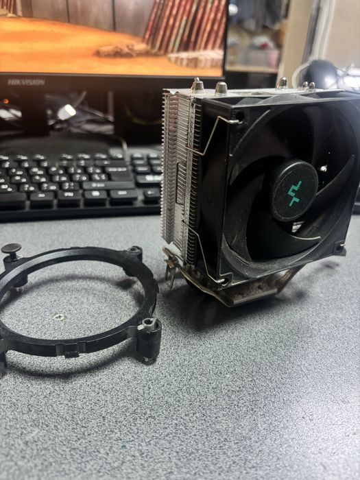 Продам куллер deepcool ag300 для процессора башню