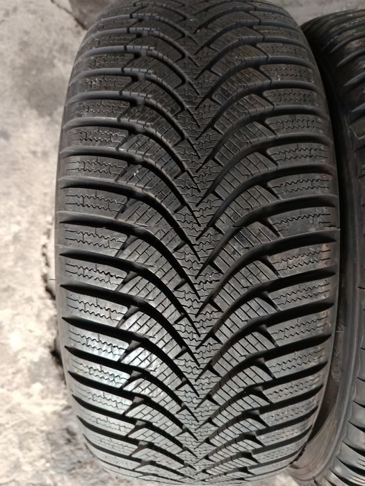 Зимни гуми -16цола -205/50-1бр.-85лв."HANKOOK"-9мм.гр.