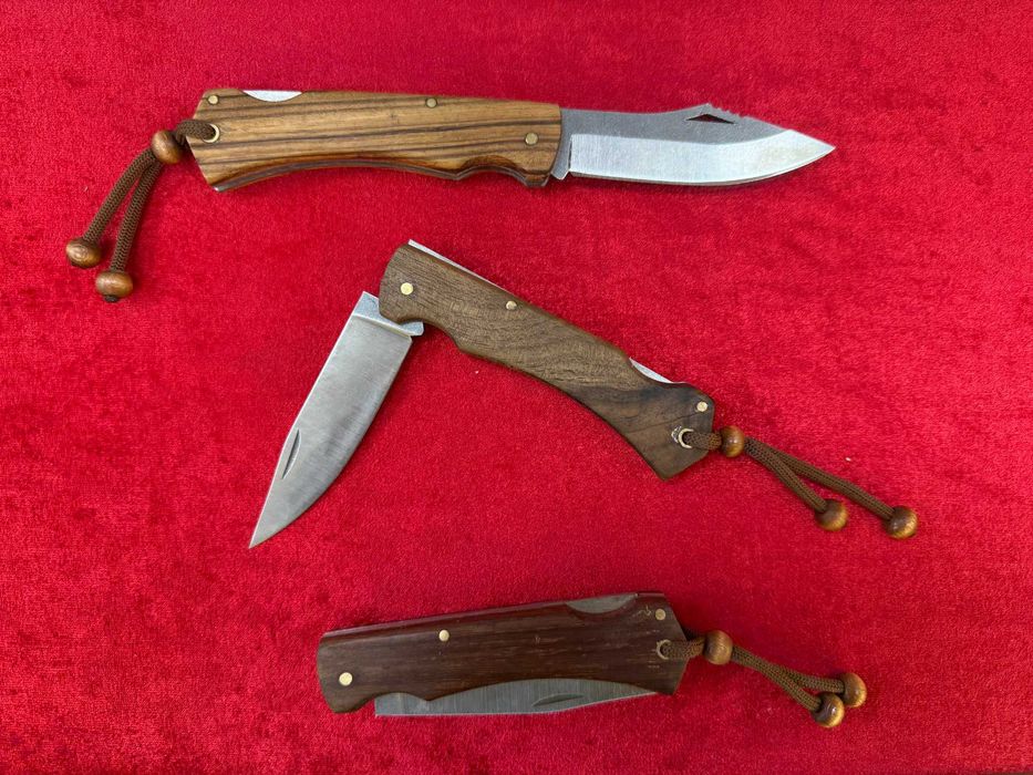 Ръчно изработени джобни ножове с дръжка от орех