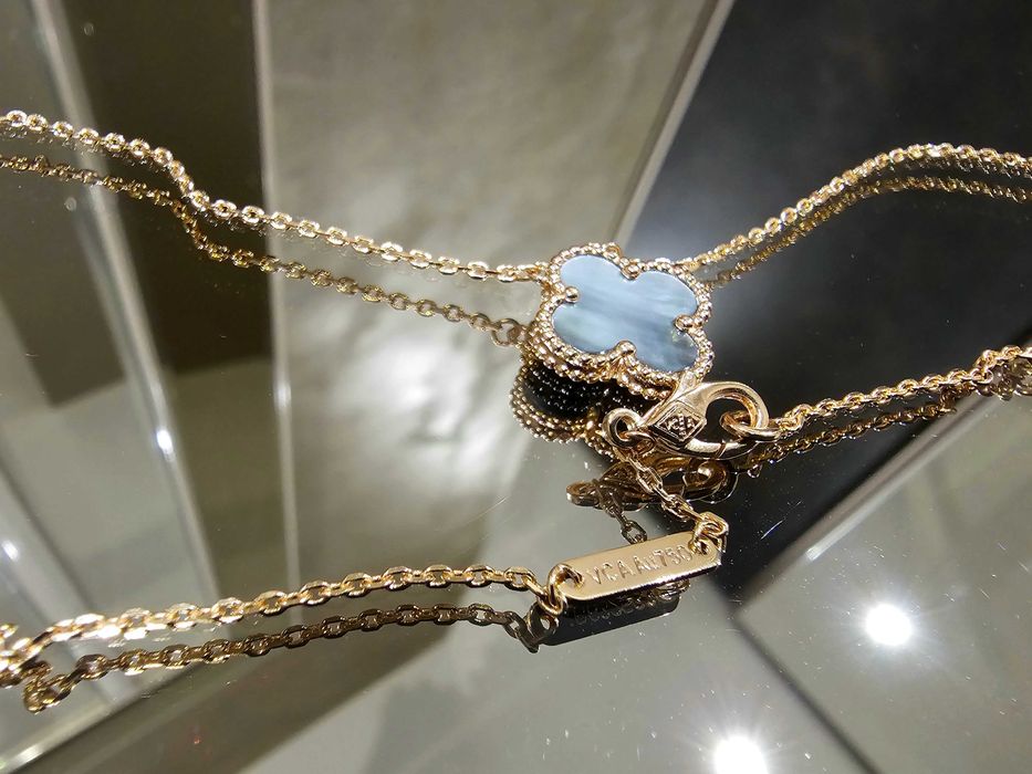 Van Cleef & Arpels VCA Rose Gold Grey Mother 5 Alhambra Дамско Колие
