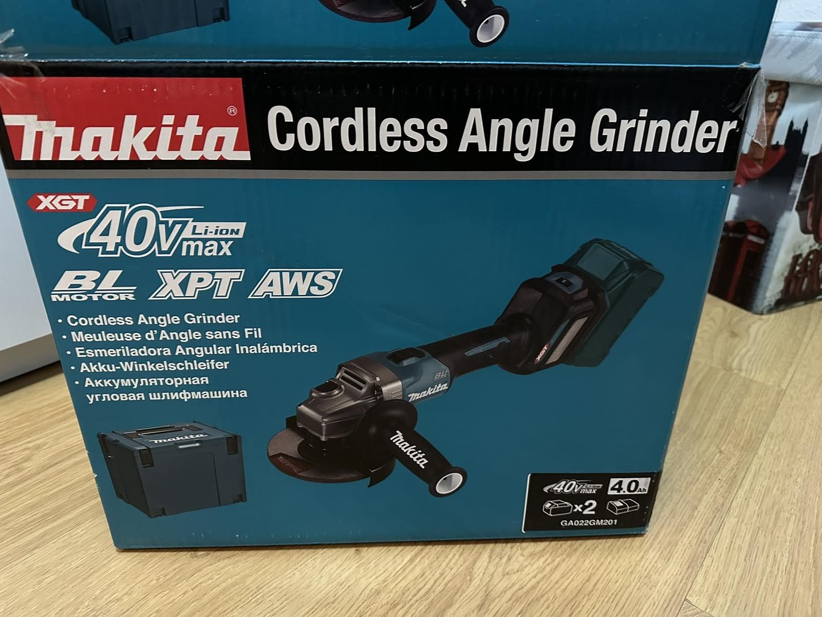 Наалена цена Makita GA022G топ ъглошлайф пълен комплект Макита акумула