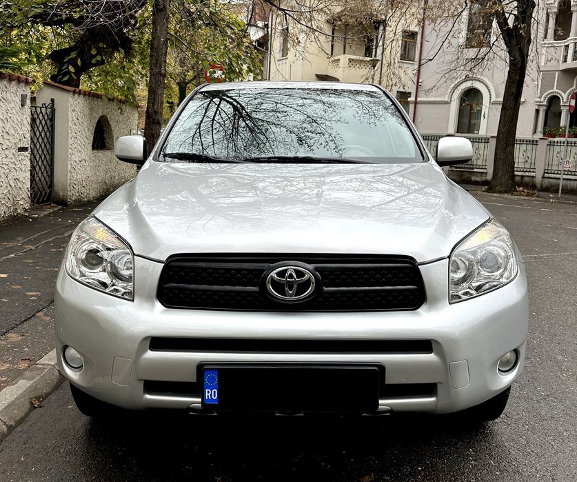 TOYOTA RAV4 2.2 Diesel D-4D 4x4 EXECUTIVE Propietar Stare Impecabila
