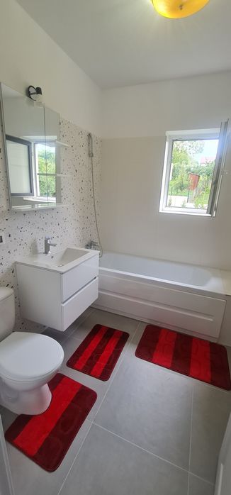 Închiriez apartament în Fălticeni