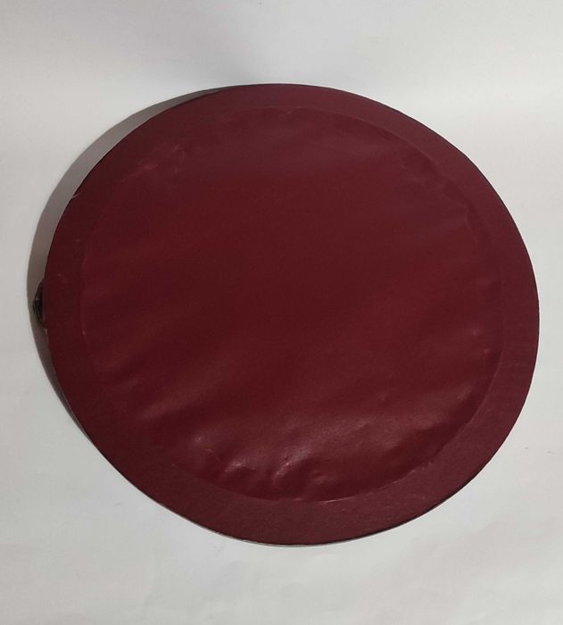 Дървен поднос с дръжки и остъклено дъно с дантела