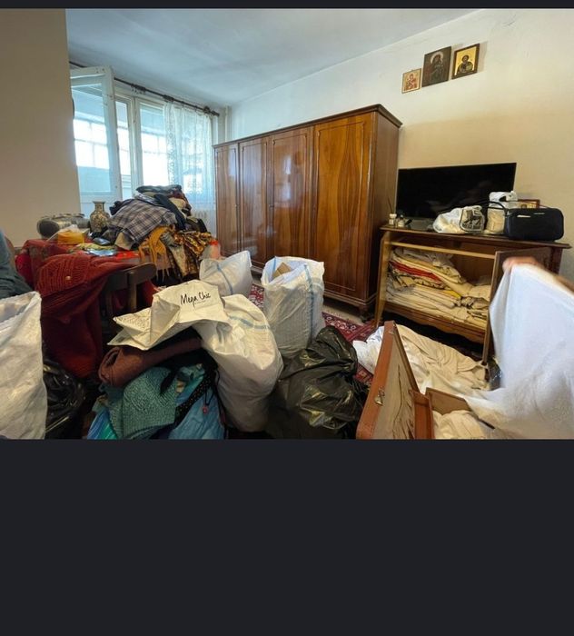 Transport Debarasare moloz apartamente garsoniere poduri Subsoluri