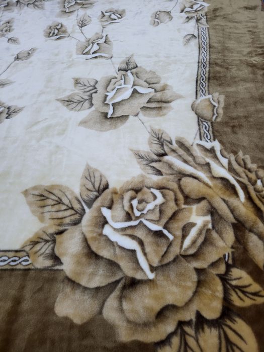 Patura groasa de calitate, noua, 150x220