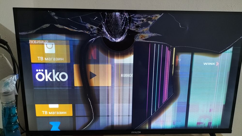 Продам телевизор сломался на ремонт