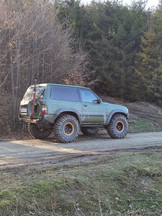 Nissan patrol y61