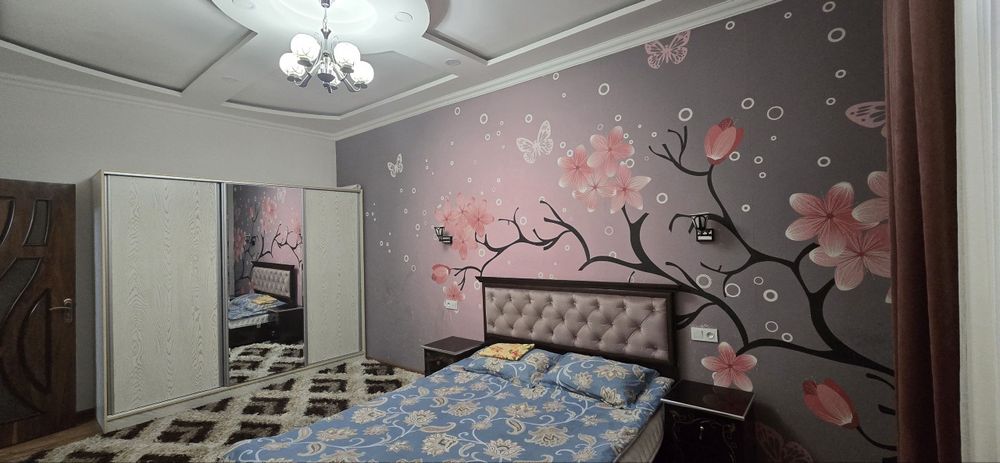 Сдаётся 3х ком квартира на 2 этаже со всеми удобствами 
Ор:Северный мк