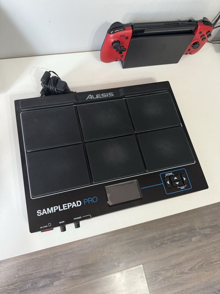 Продам Alesis sample pad pro