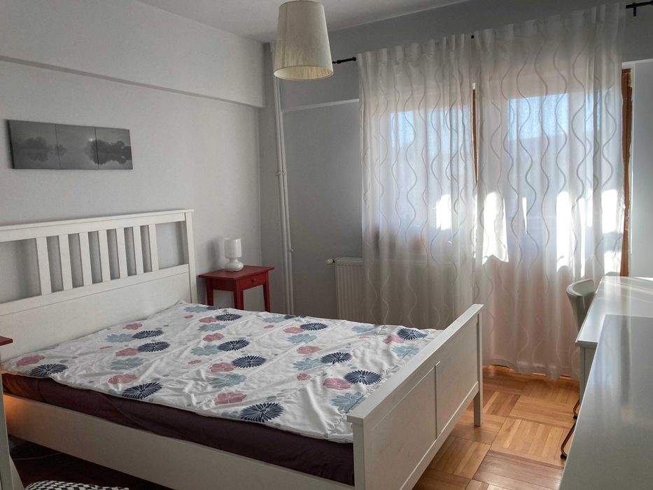 Apartament ultracentral si decomandat cu 3 camere
