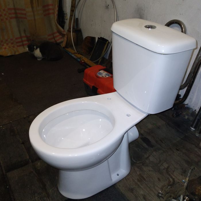 Унитаз в комплекте Новый