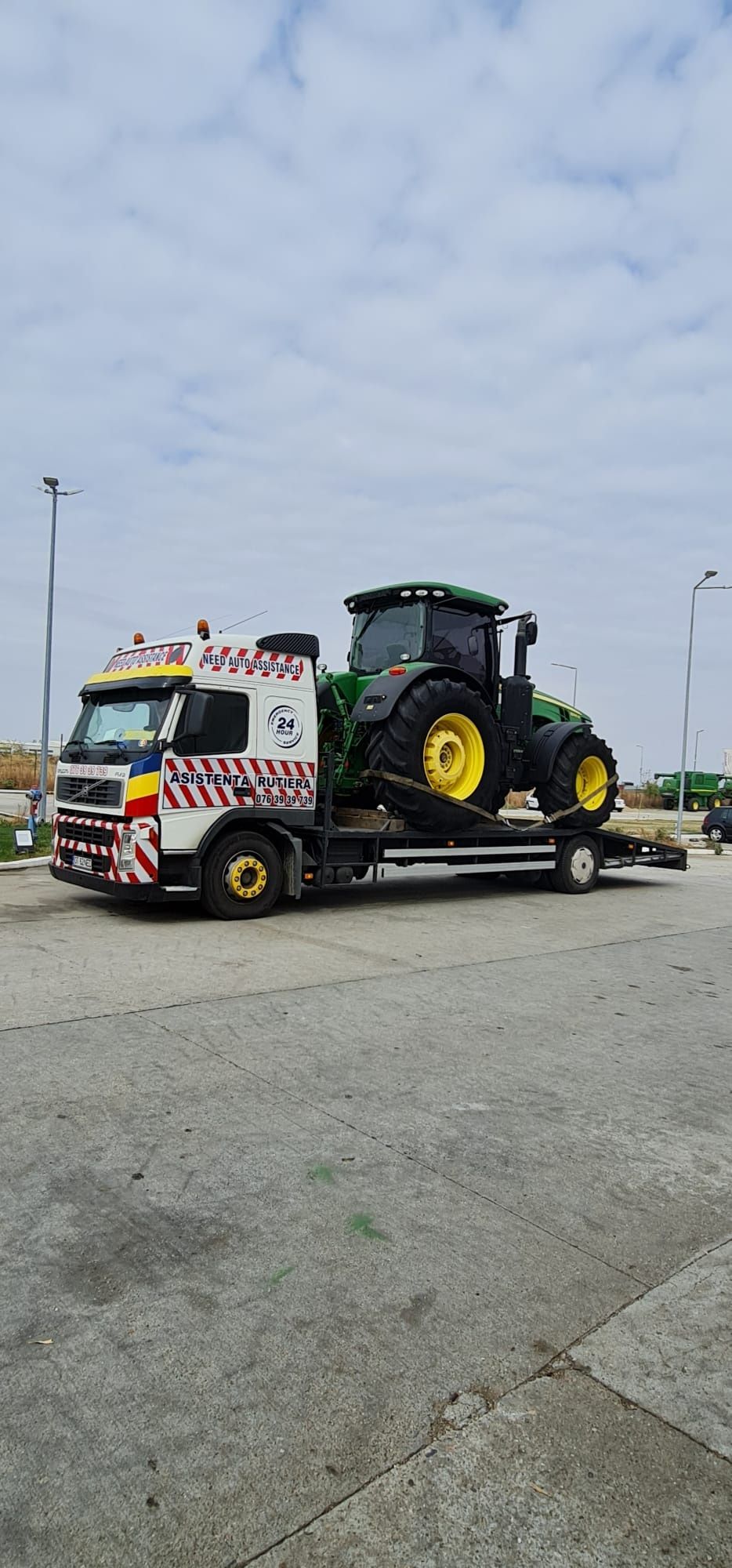 Tractari auto Camioane,Transport utilaje grele buldo,taf,vola etc