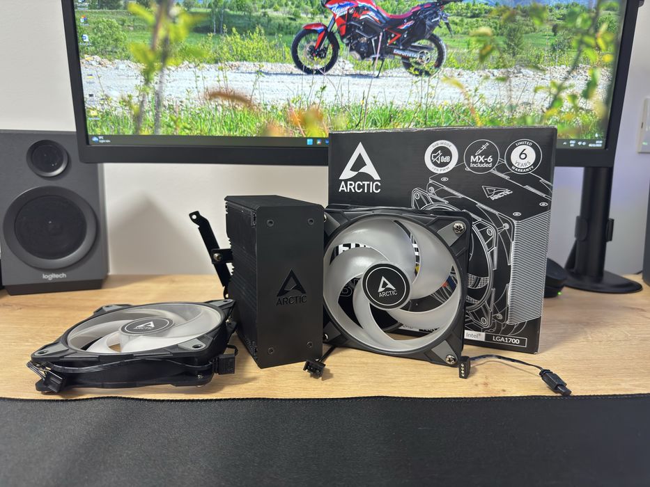 Cooler ARCTIC Freezer 36 A-RGB Black