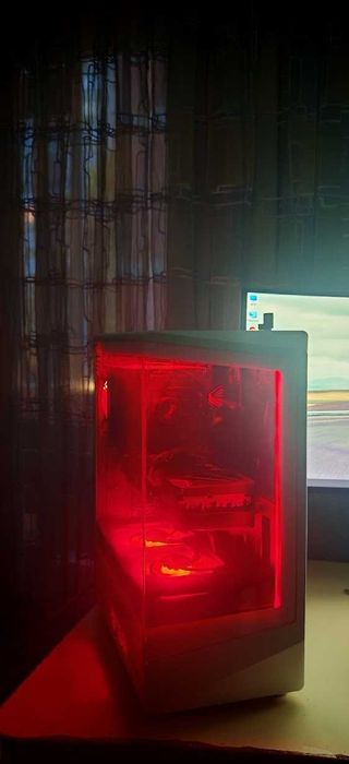 Продавам Геймърско PC I7 13700/32Gb/1.5TB nVme/RTX 3070TI/Гарац