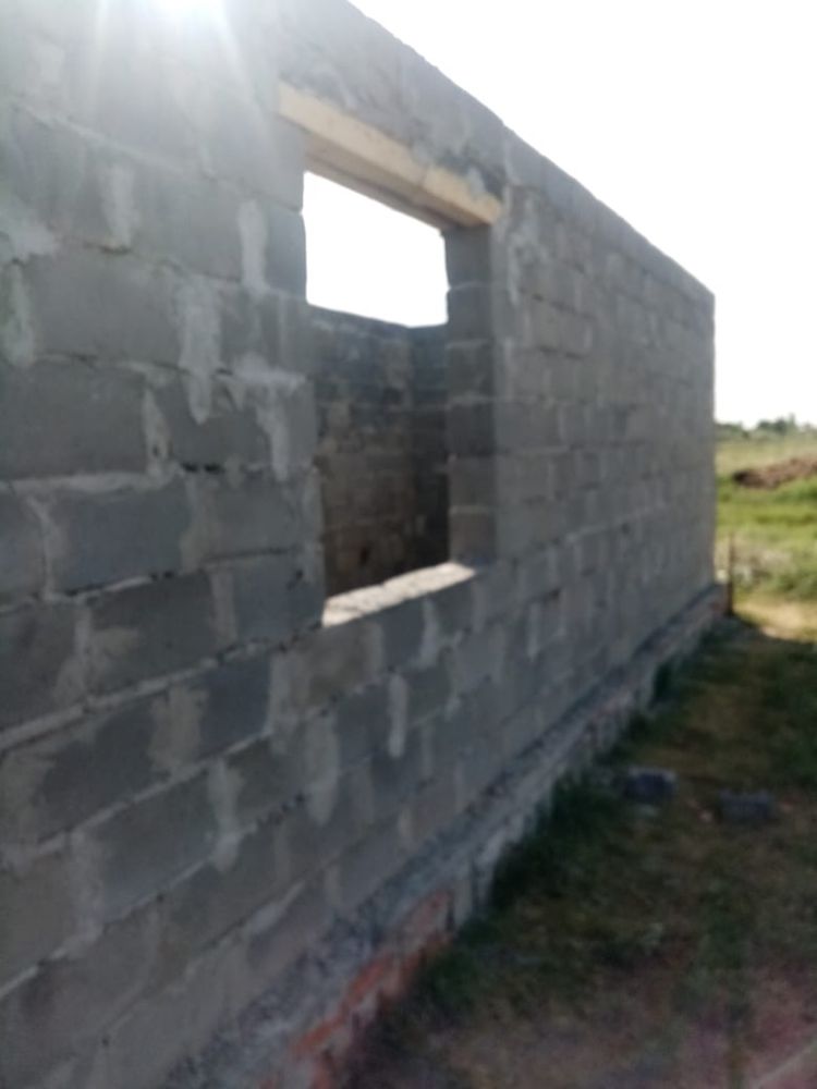 Продам недостроенный дом