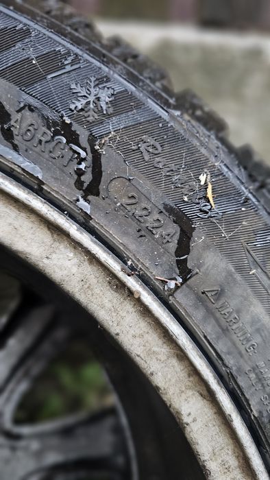 Jante bmw 5x120 r17 plus anvelope iarna