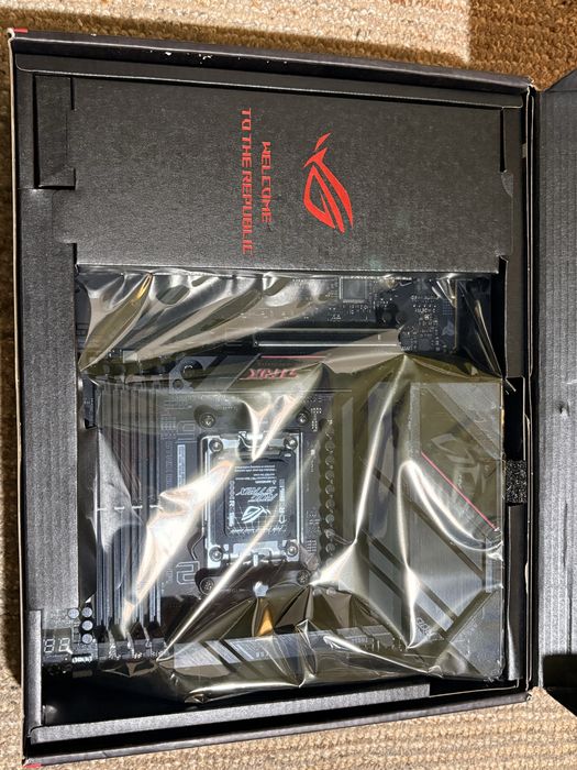 Placa de baza Asus Rog Strix B650E-E Wifi 2024