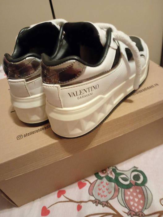 Adidași superbi nr.34