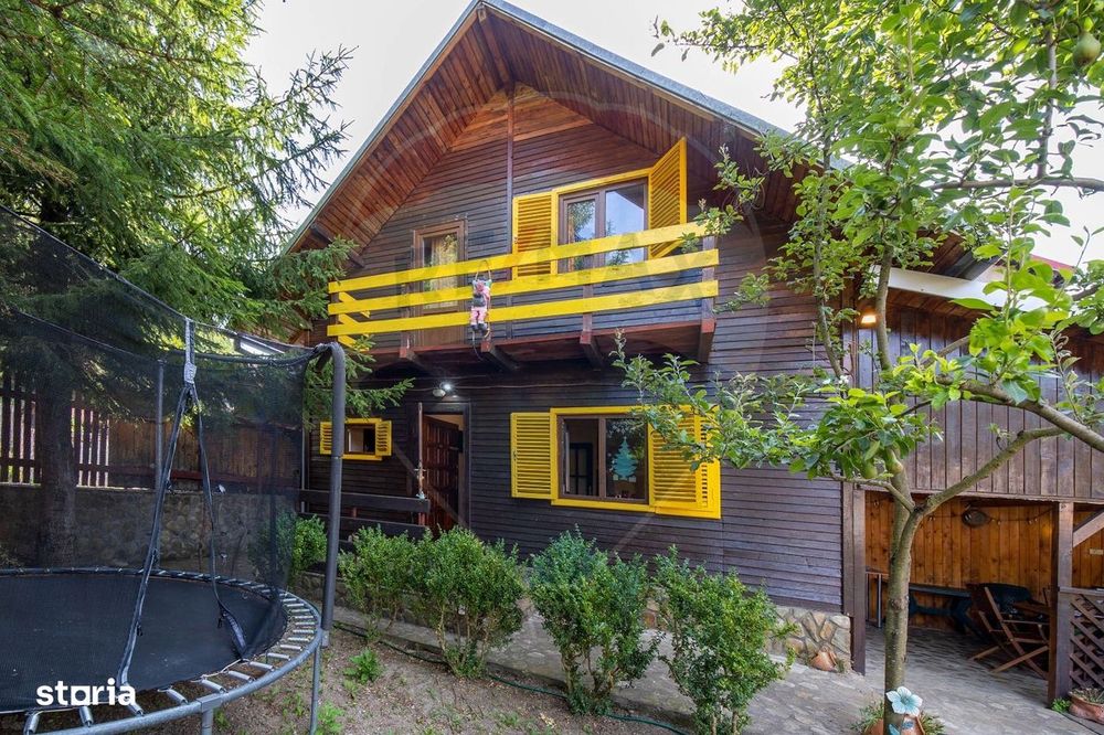 Casă de vacanta in Azuga- la doar 2 km de partia de ski