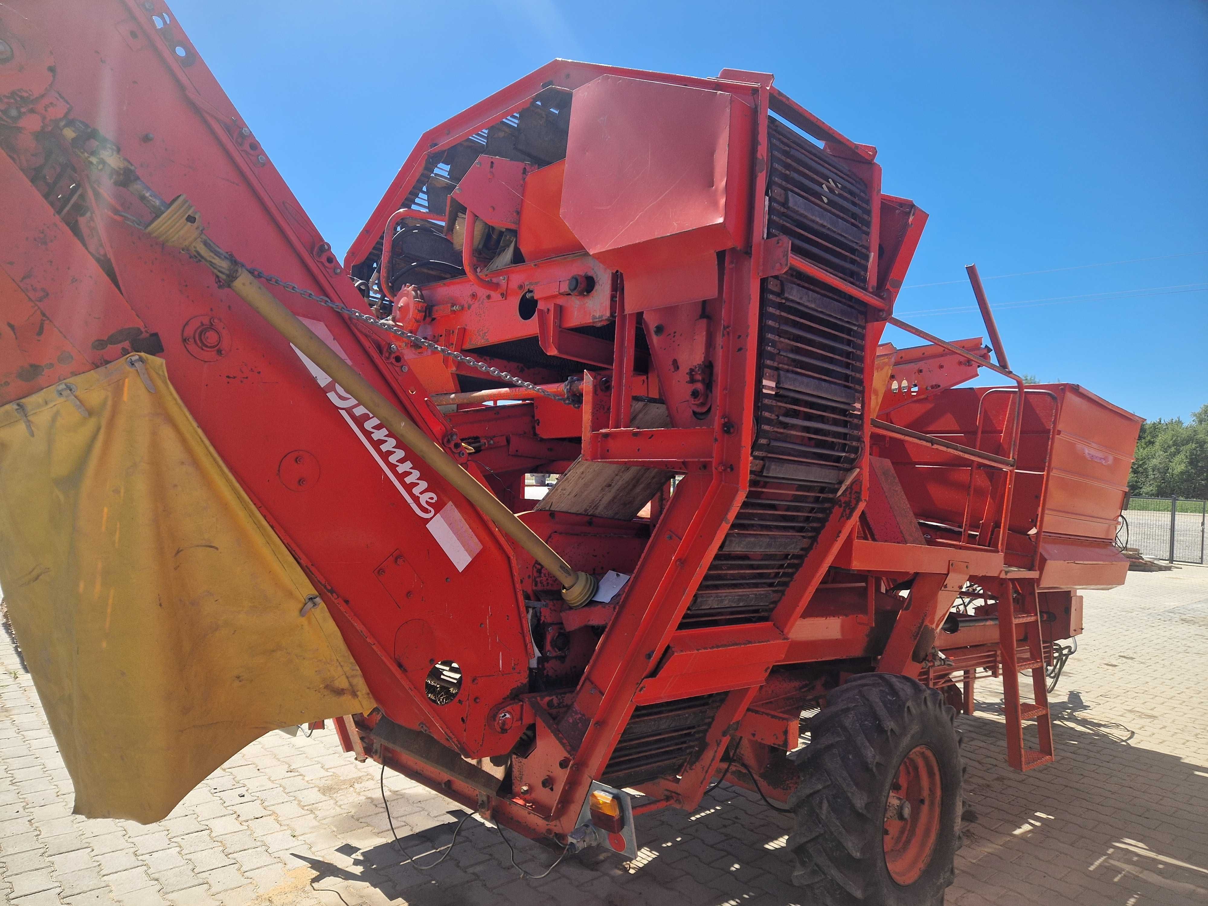 Combina masina de recoltat cartofi Grimme HL 750