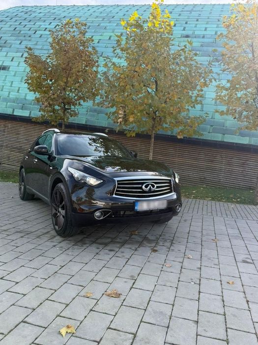 Infiniti FX30D S