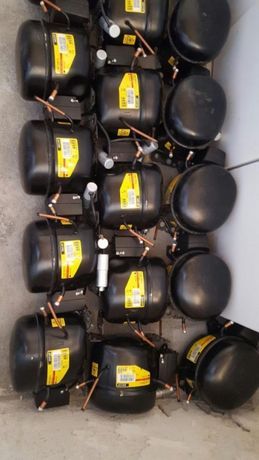 Compresor motor danfoss tlx5.7 174w -10 combina frigider congelator