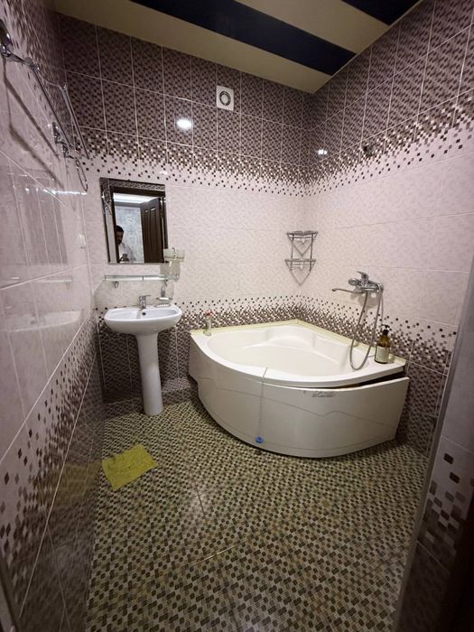 Срочна Продаётся Комфортная Квартира Зангиата Битонка 3/4/4 101м2