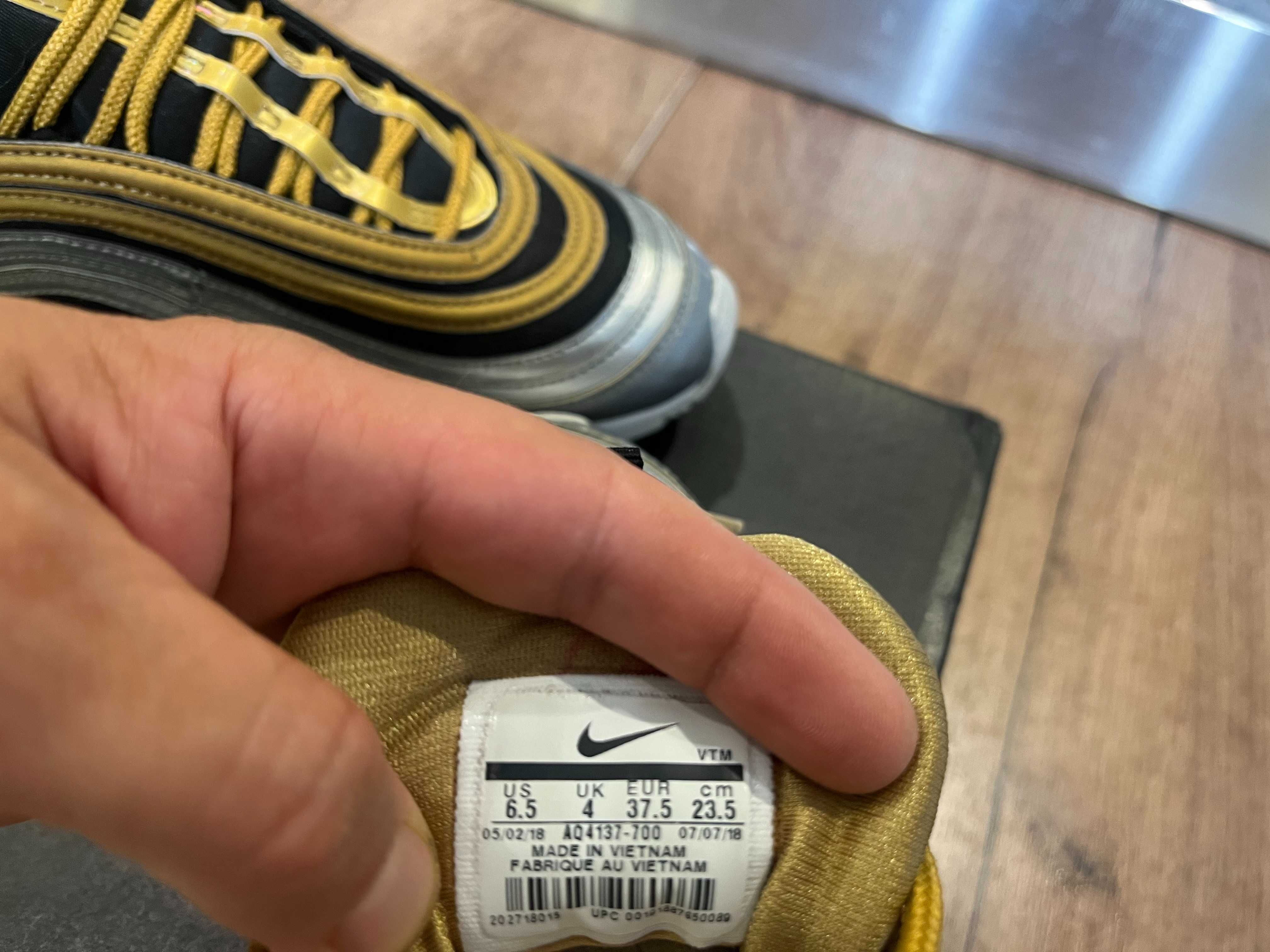 ОРИГИНАЛНИ *** Nike Air Max 97 Se / Metallic Gold /Metallic Gold