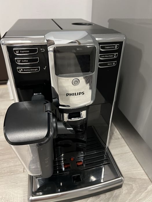 Espressor Philips LatteGO