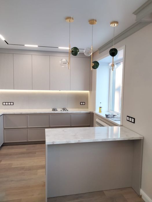 Кухонные гарнитуры, прихожие,детские,гардеробные,ветрины для магазина