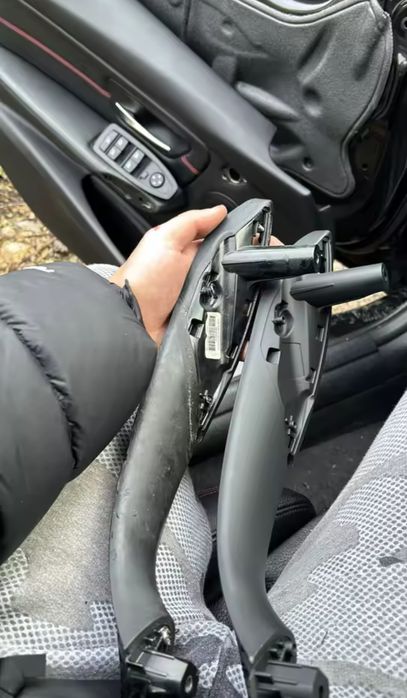 Вътрешни интериорни дръжки за вратите за БМВ F30  BMW F30 F31 F34 F32