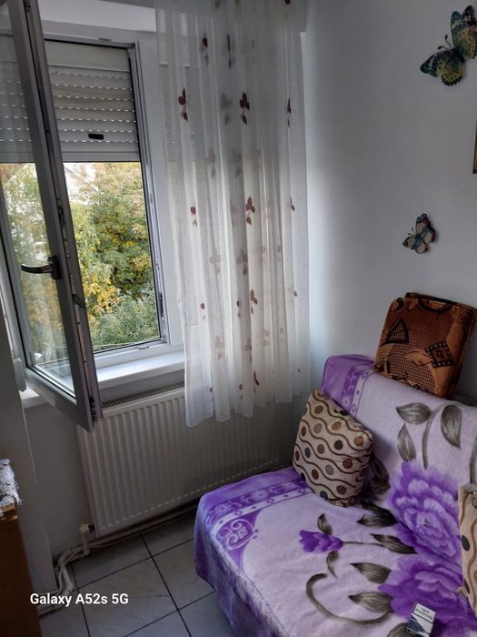 Apartament cu o camera disponibil acum!