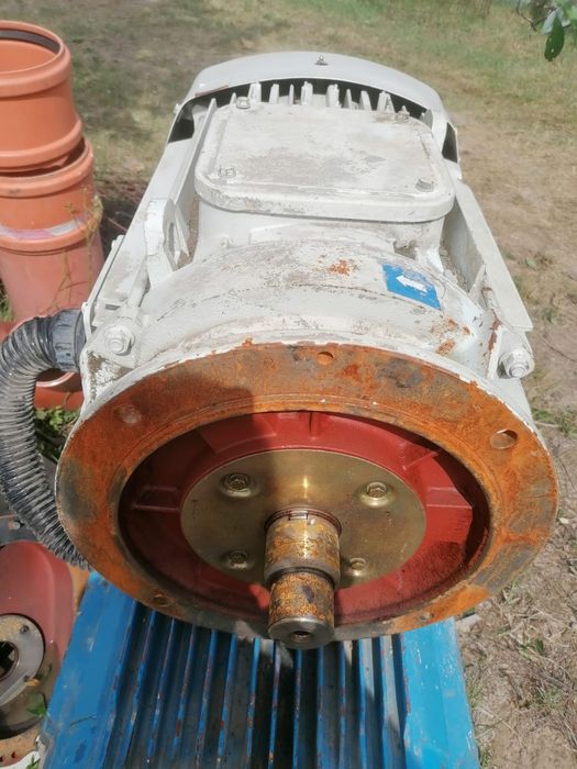 Motor electric trifazic  30 kw 1470 rotatii și 132 KW