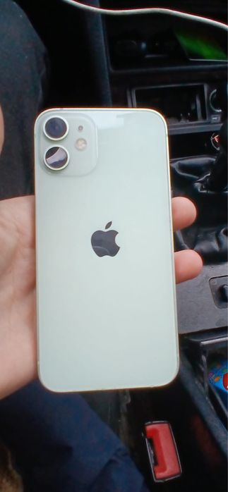 СРОЧНА ПРОДАМ айфон 12 мини