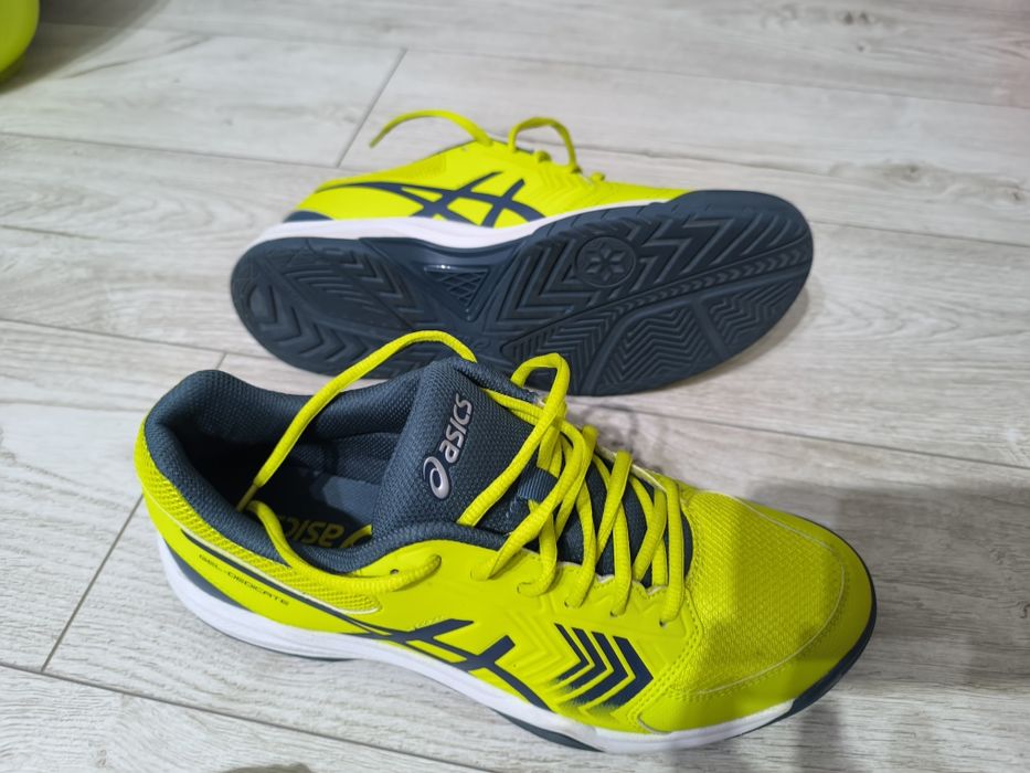 Adidași Asics/ Nike